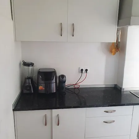 Sencilla Con Balcon Vigo